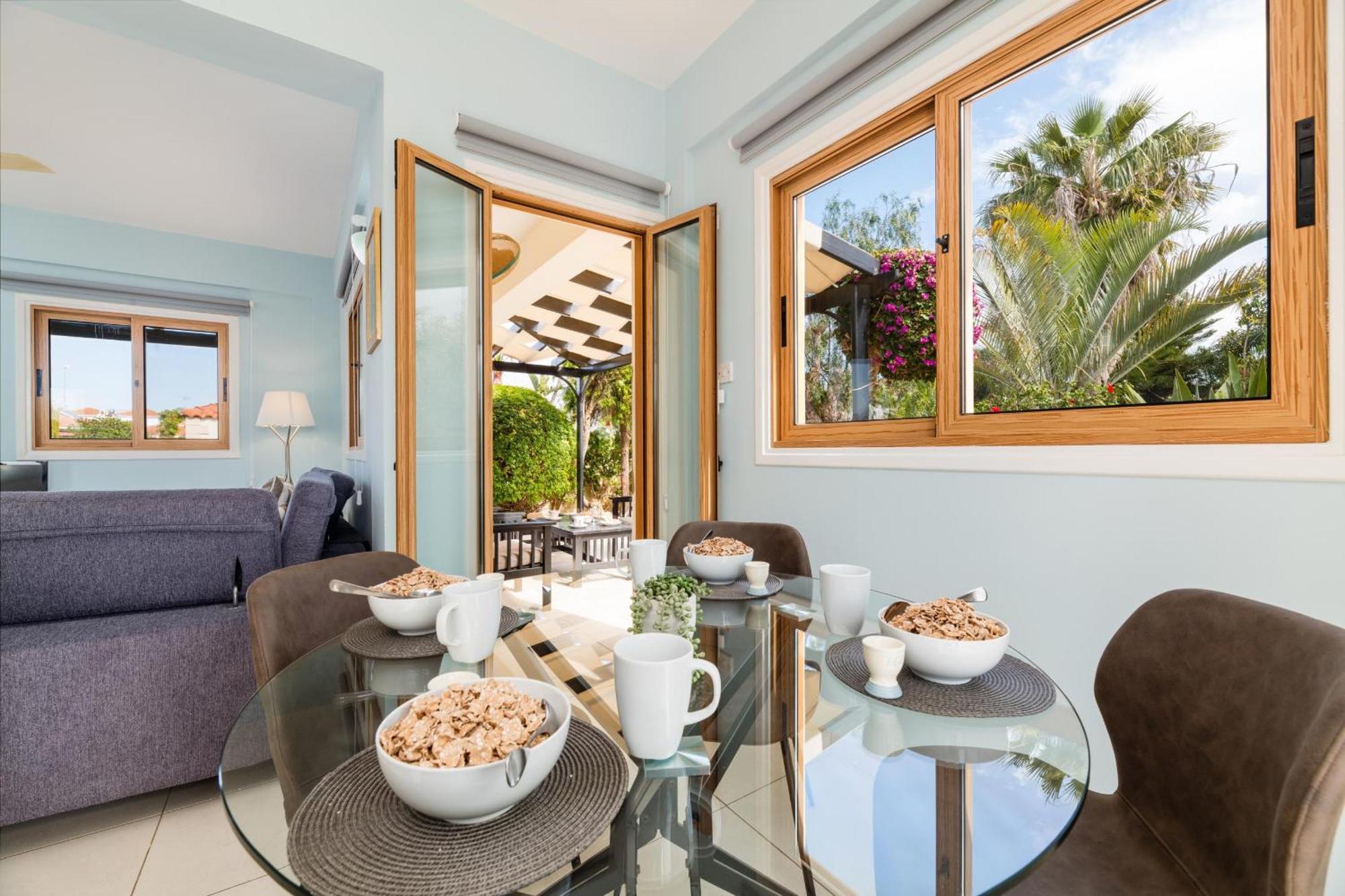 Tranquility Villa Айя Напа Екстериор снимка